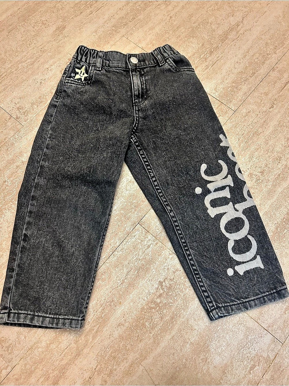 Boys Zara 4 Acid Wash Denim Jeans “Iconic Bear” Side Print Small Star